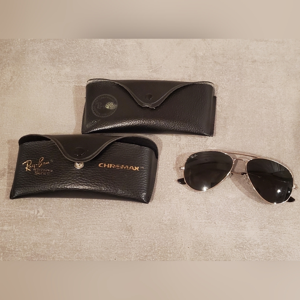 Ray-Ban Aviator Sunglasses With Cases *See Description*